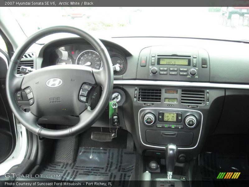 Arctic White / Black 2007 Hyundai Sonata SE V6