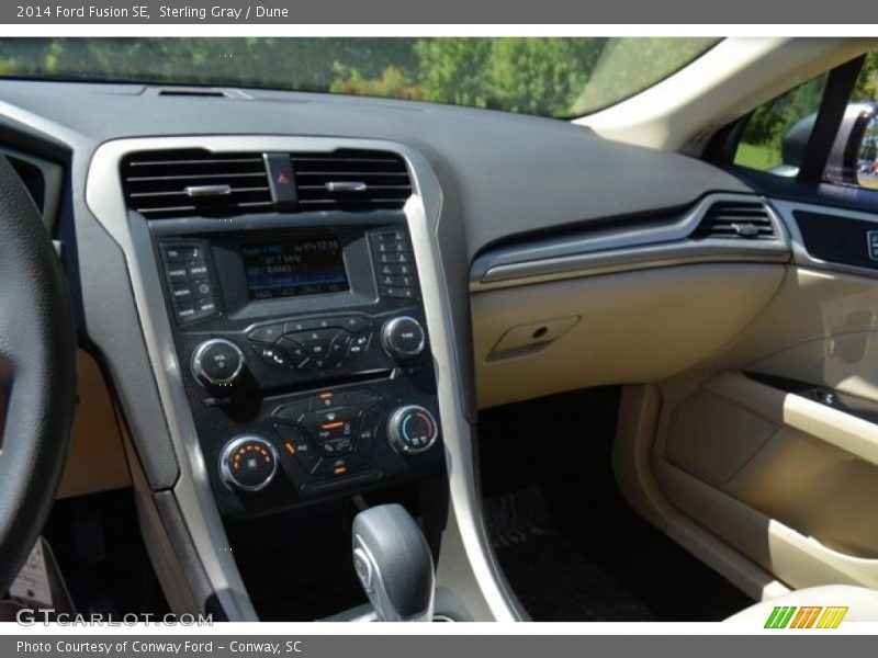 Sterling Gray / Dune 2014 Ford Fusion SE