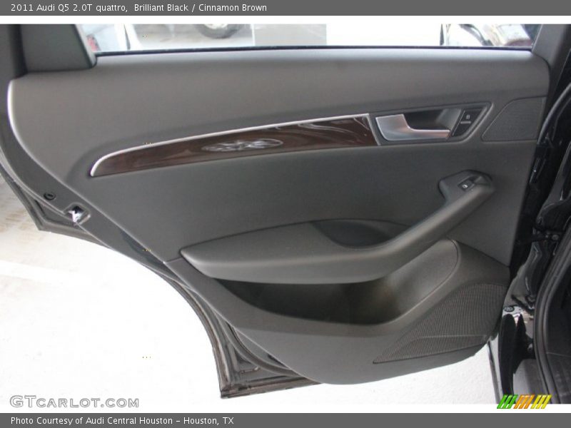 Brilliant Black / Cinnamon Brown 2011 Audi Q5 2.0T quattro