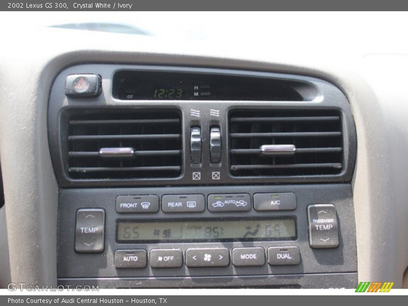 Crystal White / Ivory 2002 Lexus GS 300