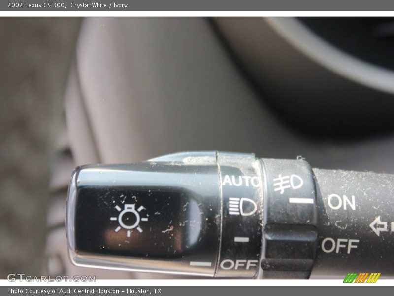 Crystal White / Ivory 2002 Lexus GS 300