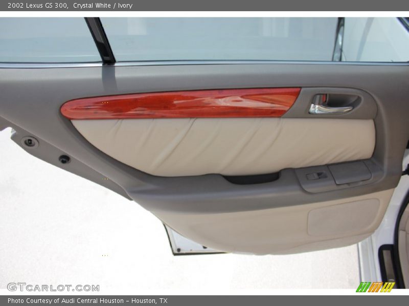 Crystal White / Ivory 2002 Lexus GS 300
