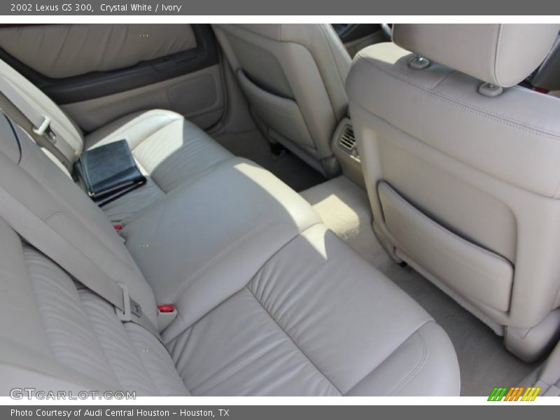 Crystal White / Ivory 2002 Lexus GS 300