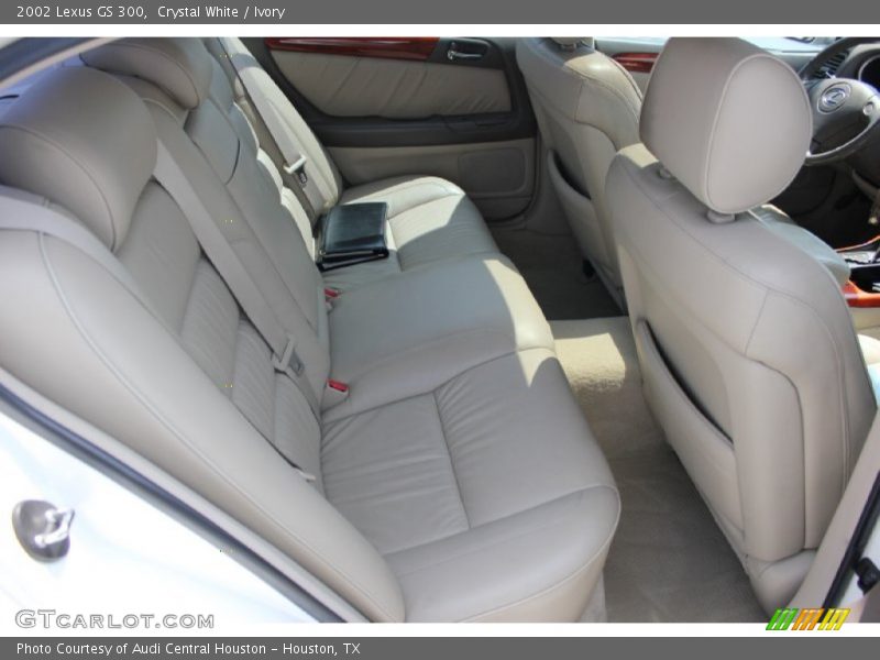 Crystal White / Ivory 2002 Lexus GS 300