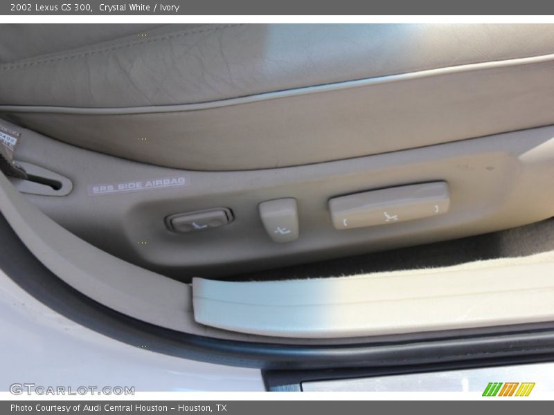 Crystal White / Ivory 2002 Lexus GS 300