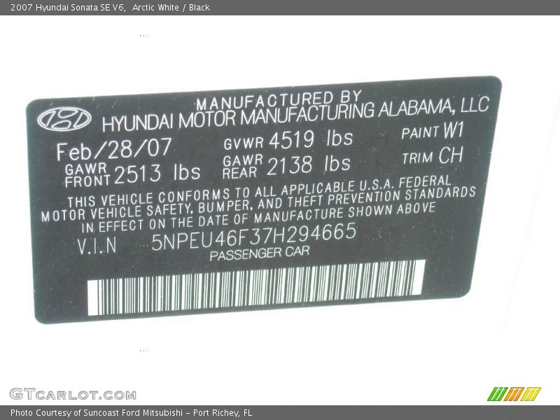 Arctic White / Black 2007 Hyundai Sonata SE V6