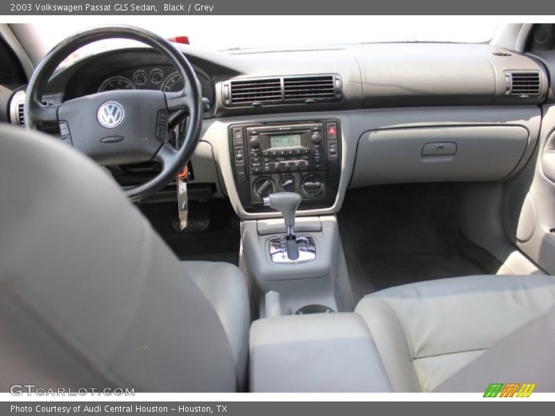 Black / Grey 2003 Volkswagen Passat GLS Sedan