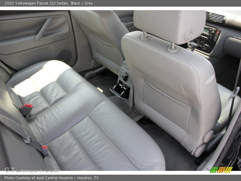 Black / Grey 2003 Volkswagen Passat GLS Sedan
