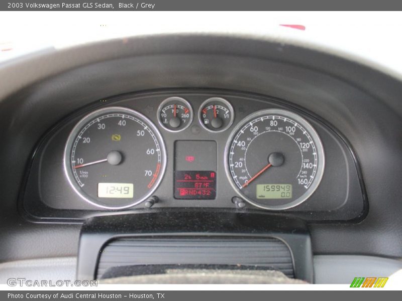 Black / Grey 2003 Volkswagen Passat GLS Sedan