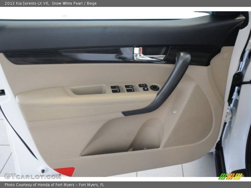 Snow White Pearl / Beige 2013 Kia Sorento LX V6