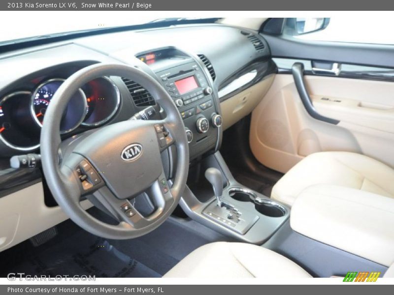 Snow White Pearl / Beige 2013 Kia Sorento LX V6