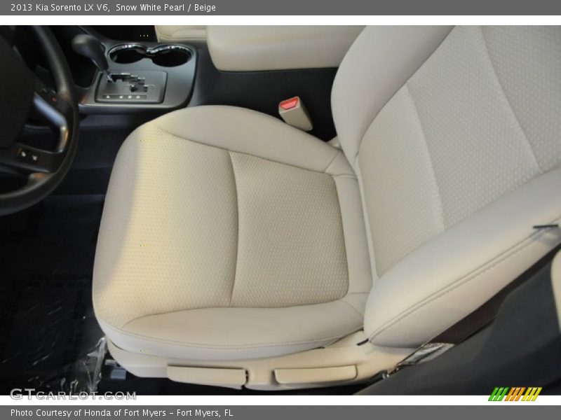 Snow White Pearl / Beige 2013 Kia Sorento LX V6