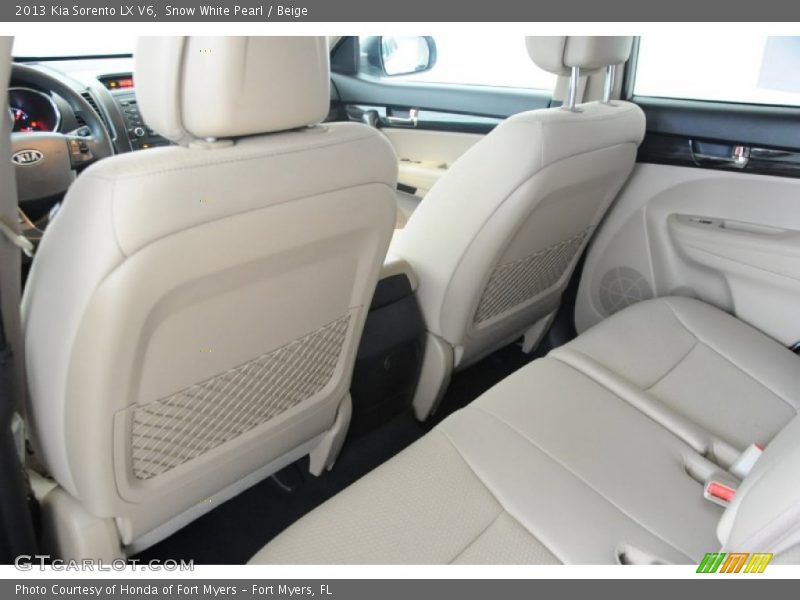 Snow White Pearl / Beige 2013 Kia Sorento LX V6