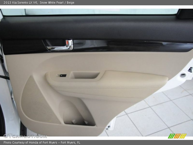 Snow White Pearl / Beige 2013 Kia Sorento LX V6