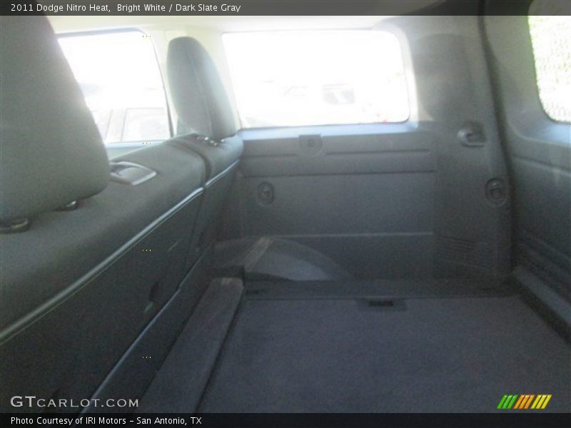 Bright White / Dark Slate Gray 2011 Dodge Nitro Heat