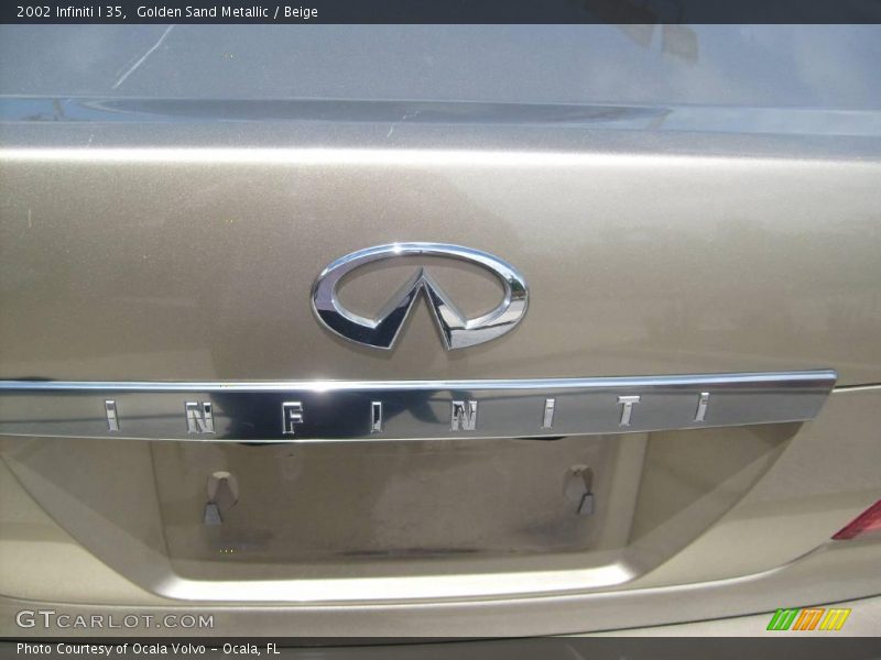 Golden Sand Metallic / Beige 2002 Infiniti I 35