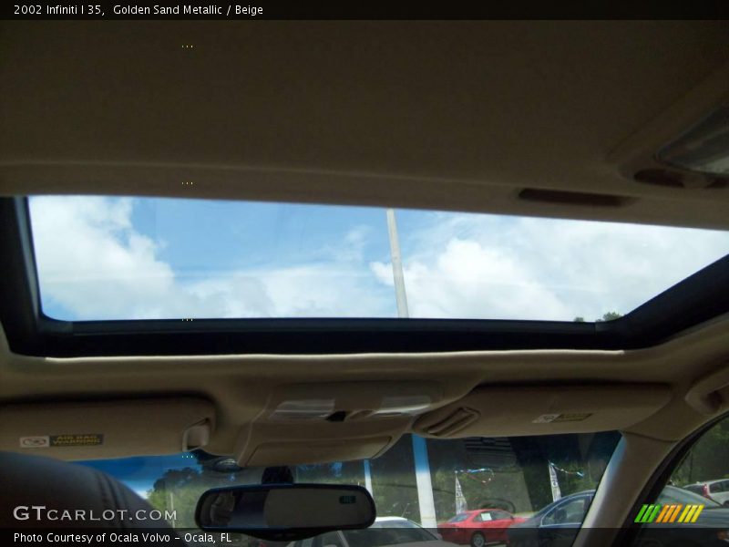 Golden Sand Metallic / Beige 2002 Infiniti I 35