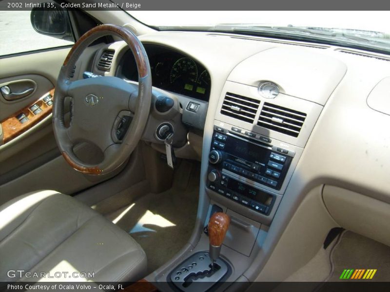 Golden Sand Metallic / Beige 2002 Infiniti I 35