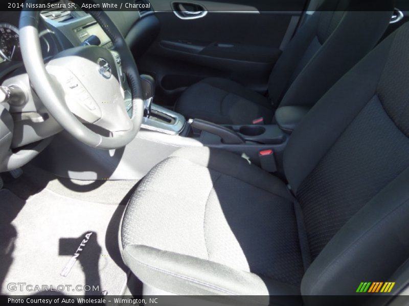 Aspen White / Charcoal 2014 Nissan Sentra SR