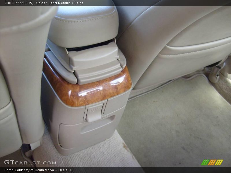 Golden Sand Metallic / Beige 2002 Infiniti I 35
