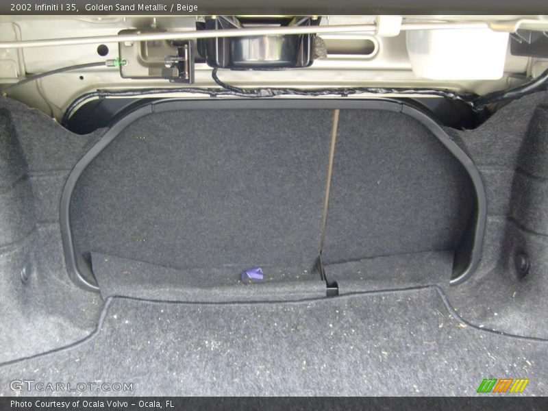 Golden Sand Metallic / Beige 2002 Infiniti I 35