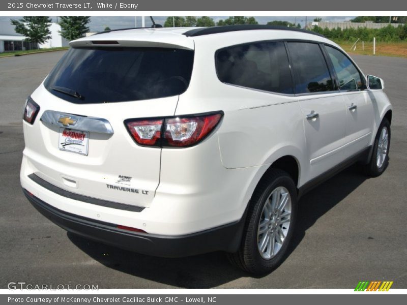 White / Ebony 2015 Chevrolet Traverse LT