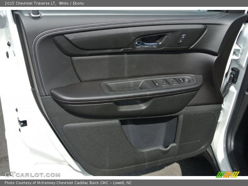 White / Ebony 2015 Chevrolet Traverse LT