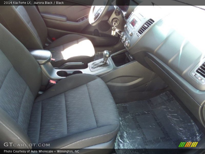 Aurora Black / Black 2014 Kia Forte LX