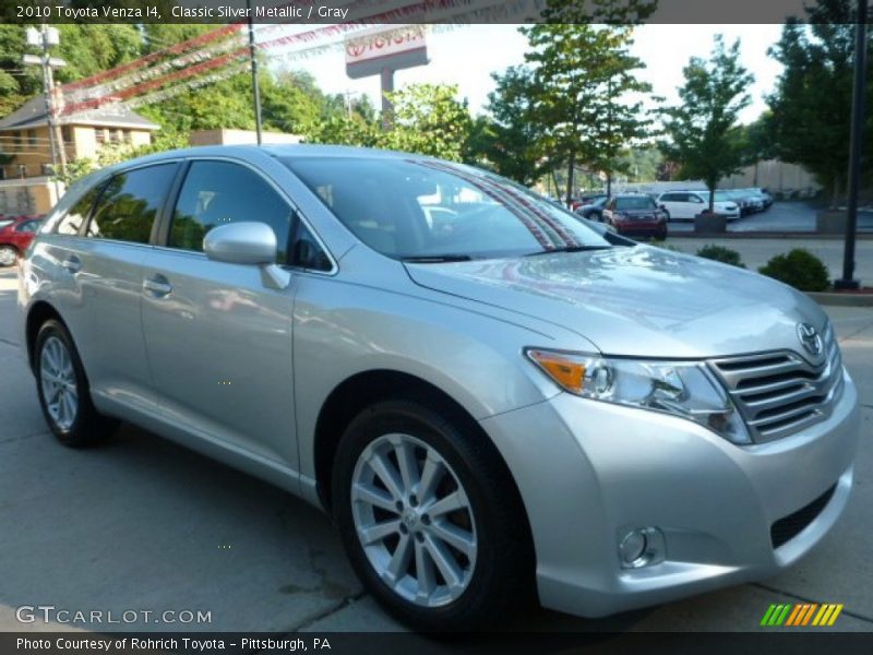 Classic Silver Metallic / Gray 2010 Toyota Venza I4