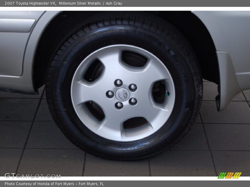  2007 Highlander V6 Wheel