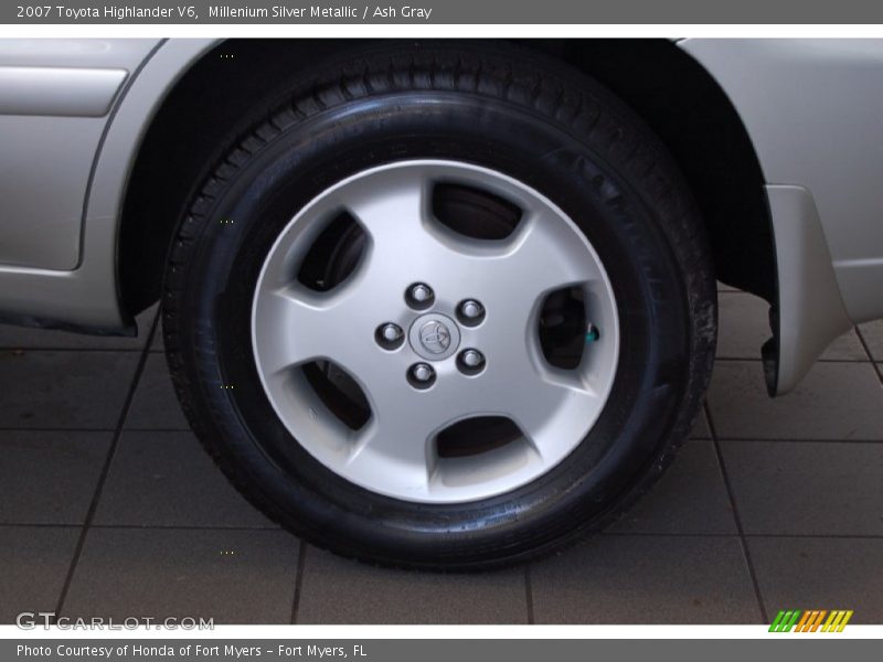  2007 Highlander V6 Wheel