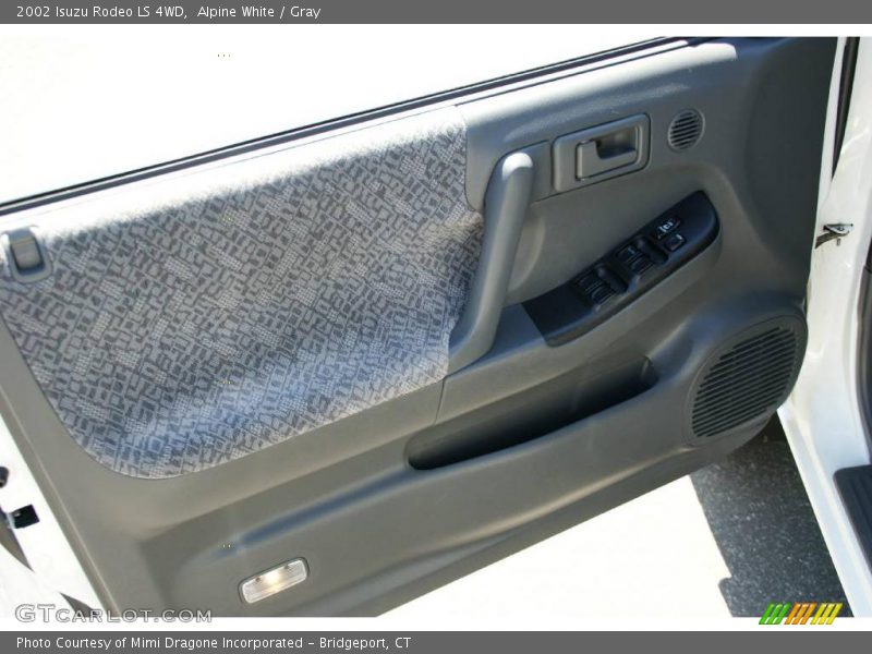 Alpine White / Gray 2002 Isuzu Rodeo LS 4WD