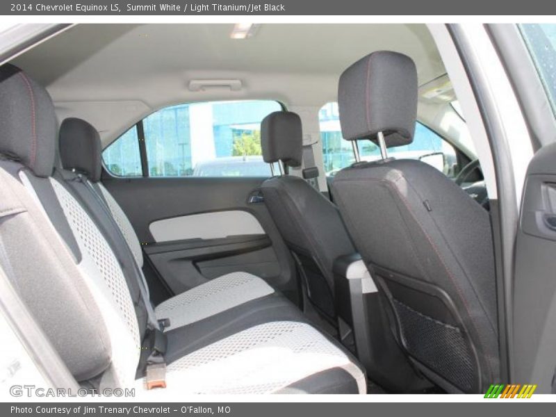 Summit White / Light Titanium/Jet Black 2014 Chevrolet Equinox LS