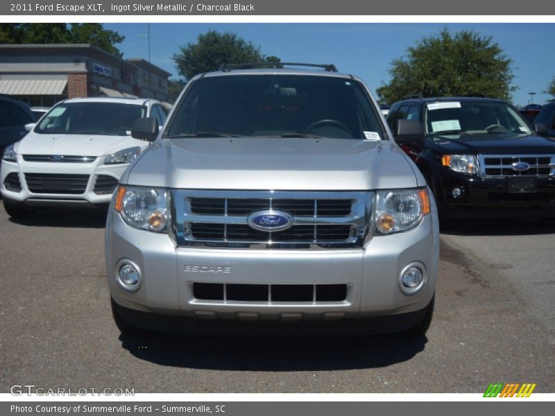 Ingot Silver Metallic / Charcoal Black 2011 Ford Escape XLT