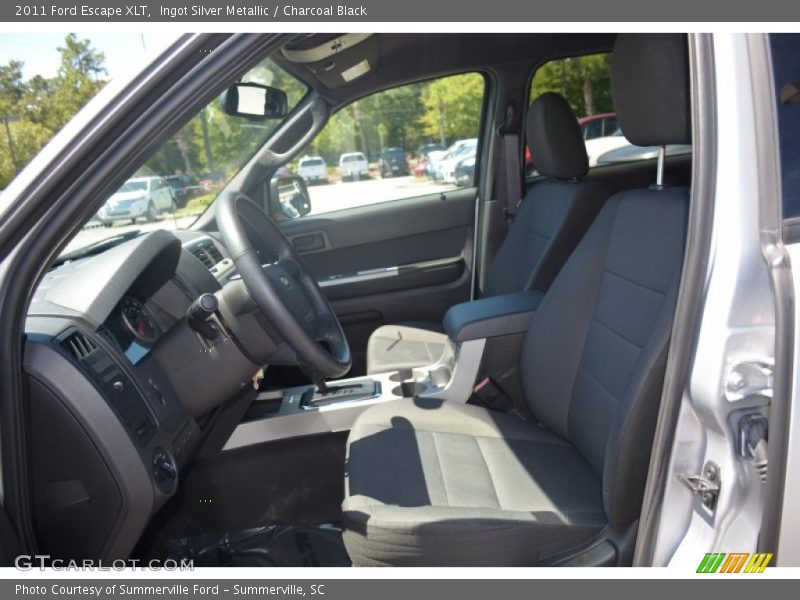 Ingot Silver Metallic / Charcoal Black 2011 Ford Escape XLT