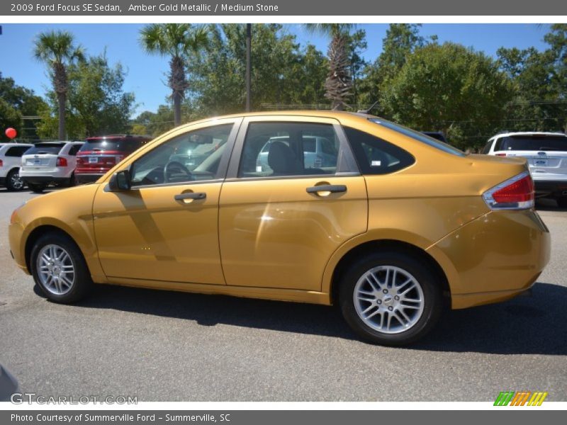 Amber Gold Metallic / Medium Stone 2009 Ford Focus SE Sedan