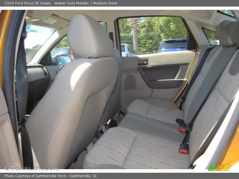 Amber Gold Metallic / Medium Stone 2009 Ford Focus SE Sedan