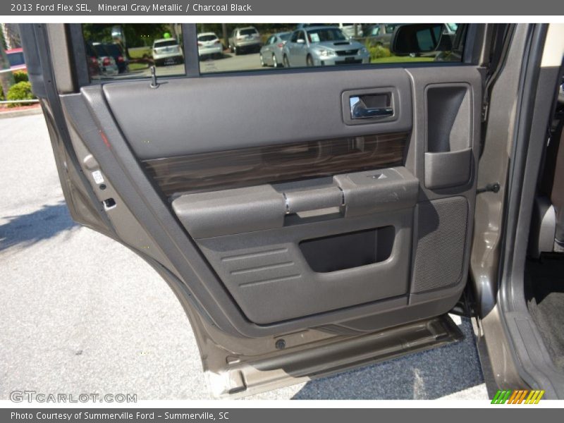 Mineral Gray Metallic / Charcoal Black 2013 Ford Flex SEL