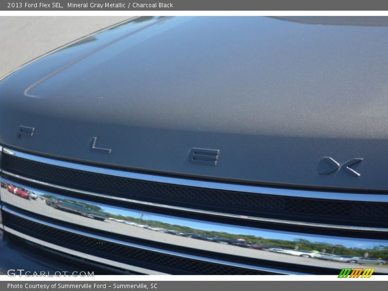 Mineral Gray Metallic / Charcoal Black 2013 Ford Flex SEL
