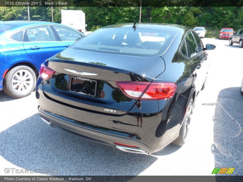 Black / Black 2015 Chrysler 200 S