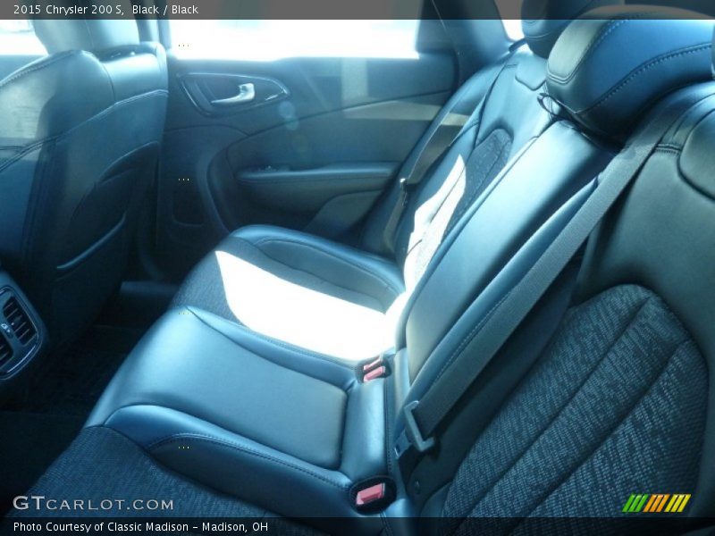 Black / Black 2015 Chrysler 200 S