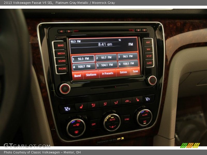 Controls of 2013 Passat V6 SEL