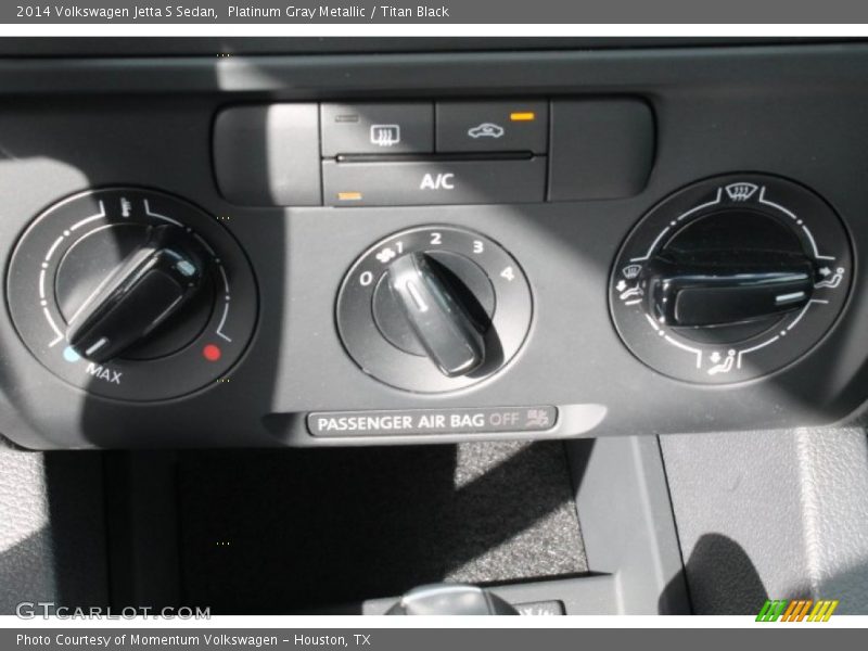 Platinum Gray Metallic / Titan Black 2014 Volkswagen Jetta S Sedan