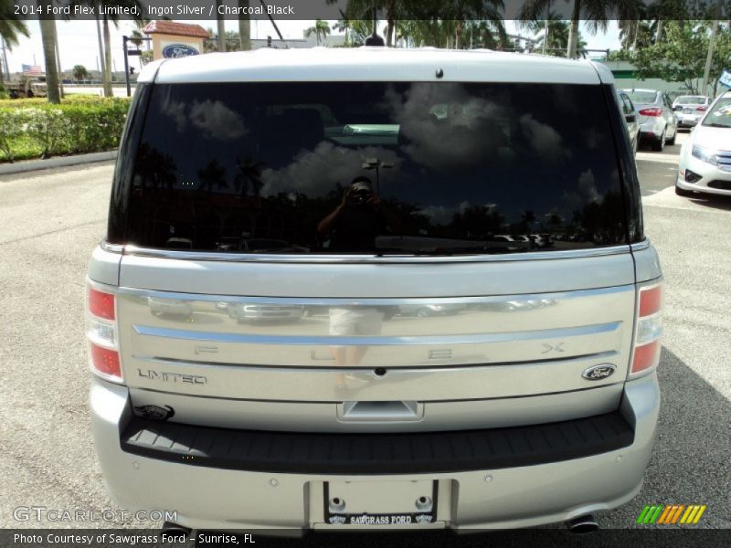Ingot Silver / Charcoal Black 2014 Ford Flex Limited
