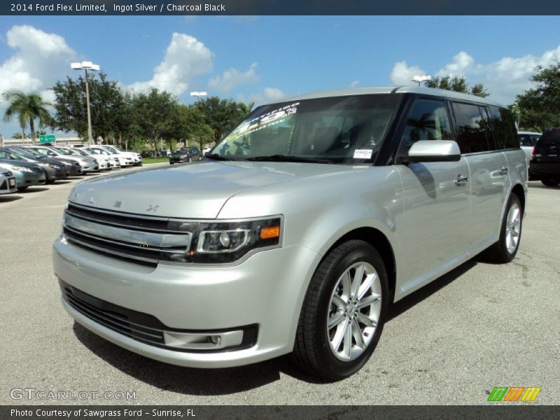 Ingot Silver / Charcoal Black 2014 Ford Flex Limited