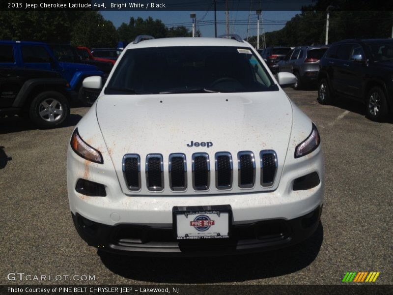 Bright White / Black 2015 Jeep Cherokee Latitude 4x4