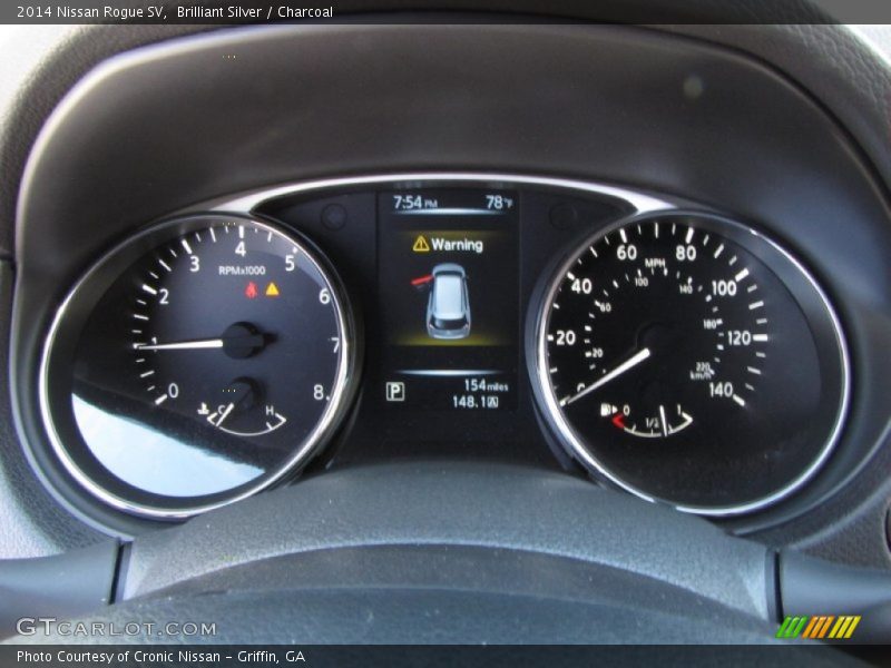 Brilliant Silver / Charcoal 2014 Nissan Rogue SV