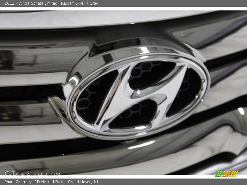 Radiant Silver / Gray 2012 Hyundai Sonata Limited
