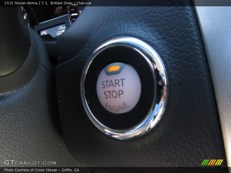 Brilliant Silver / Charcoal 2015 Nissan Altima 2.5 S