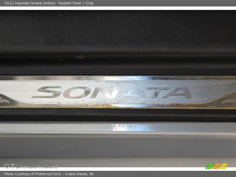 Radiant Silver / Gray 2012 Hyundai Sonata Limited